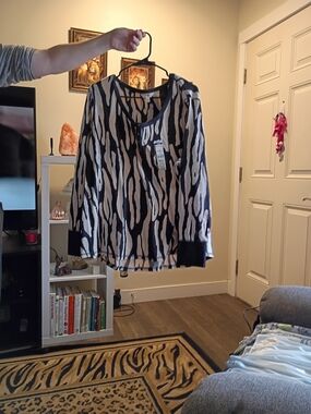 Terra & Sky Black and White Zebra-Pattern Top